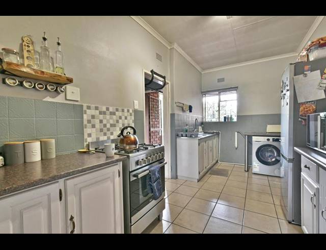 3 BEDROOM TOWNHOUSE FOR SALE IN BRACKENHURST